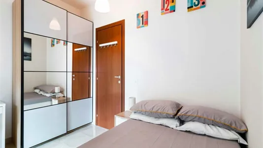 Rooms in Milano Zona 9 - Porta Garibaldi, Niguarda - photo 2