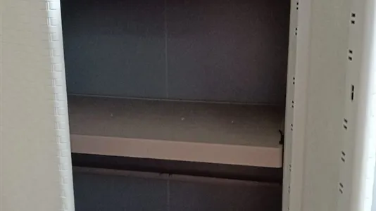 Rooms in Madrid Puente de Vallecas - photo 5