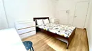 Room for rent, Lisbon (region), &lt;span class=&quot;blurred street&quot; onclick=&quot;ProcessAdRequest(11021168)&quot;&gt;&lt;span class=&quot;hint&quot;&gt;See streetname&lt;/span&gt;[xxxxxxxxxxxxx]&lt;/span&gt;