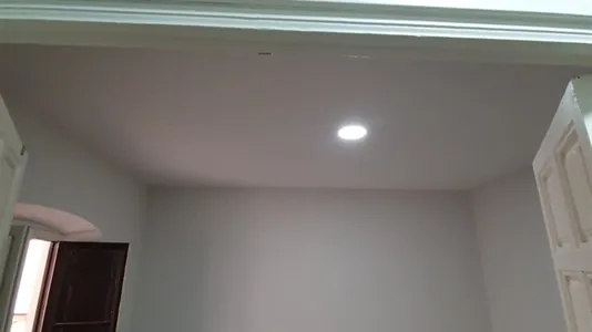 Rooms in Granada - photo 4