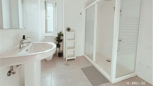 Rooms in Madrid Salamanca - photo 6