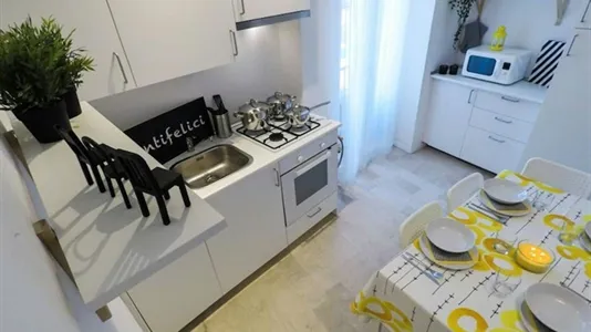 Rooms in Brescia - photo 9