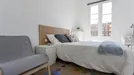 Room for rent, Valencia L'Eixample, Valencia (region), &lt;span class=&quot;blurred street&quot; onclick=&quot;ProcessAdRequest(7748433)&quot;&gt;&lt;span class=&quot;hint&quot;&gt;See streetname&lt;/span&gt;[xxxxxxxxxxxxx]&lt;/span&gt;
