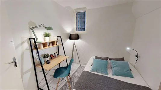 Rooms in Lyon - photo 2