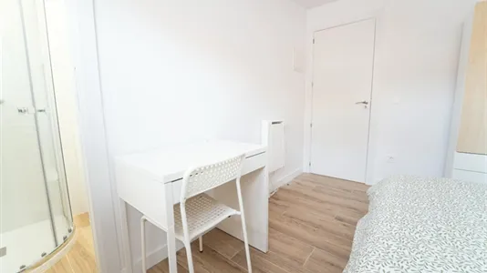 Rooms in Las Barranquillas - photo 2