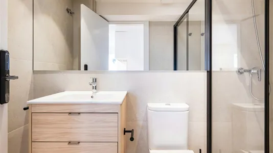 Rooms in Valencia Algirós - photo 10