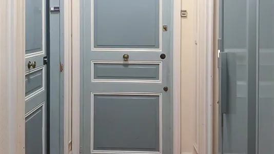 Apartments in Paris 7ème arrondissement - photo 8