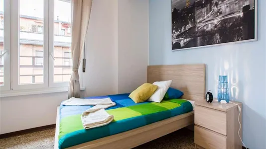 Rooms in Milano Zona 8 - Fiera, Gallaratese, Quarto Oggiaro - photo 7