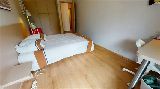 Rooms in Lyon - photo 4