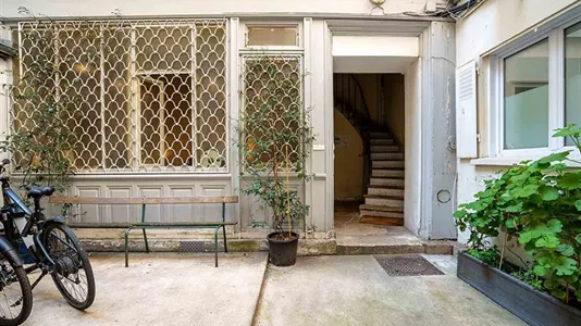 Apartments in Paris 10ème arrondissement - photo 9