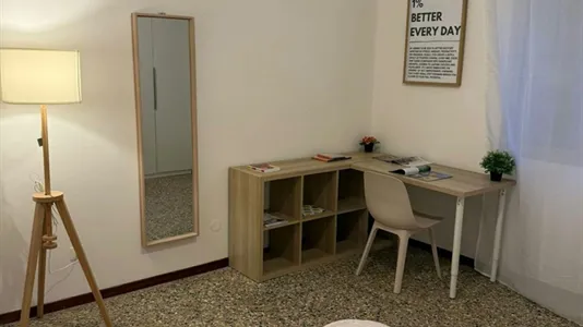 Rooms in Bologna - photo 4