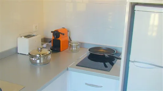 Apartments in Valencia Ciutat Vella - photo 4