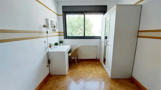 Rooms in Madrid Chamartín - photo 4