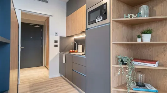 Apartments in Milano Zona 2 - Stazione Centrale, Gorla, Turro, Greco, Crescenzago - photo 9