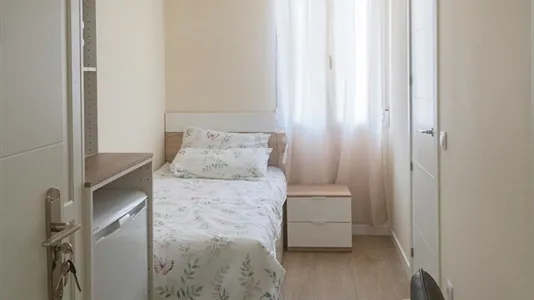 Rooms in Madrid Chamberí - photo 5