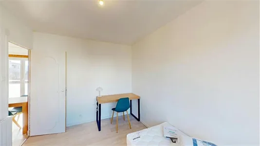Rooms in Grenoble - photo 4