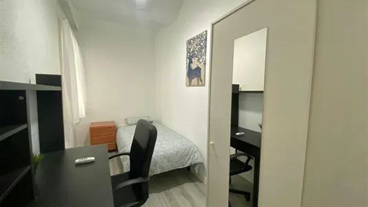 Rooms in Adaro - photo 6