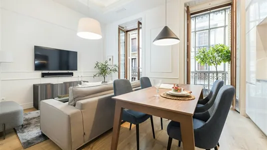 Apartments in Madrid Centro - photo 4