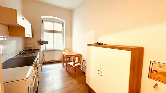 Apartments in Berlin Tempelhof-Schöneberg - photo 4