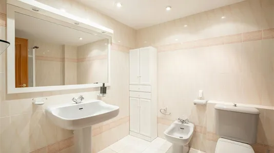 Rooms in Valencia L'Eixample - photo 8