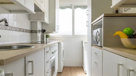 Rooms in Adaro - photo 8