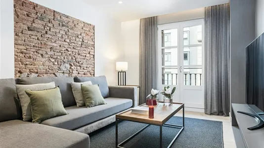 Apartments in Barcelona Eixample - photo 4