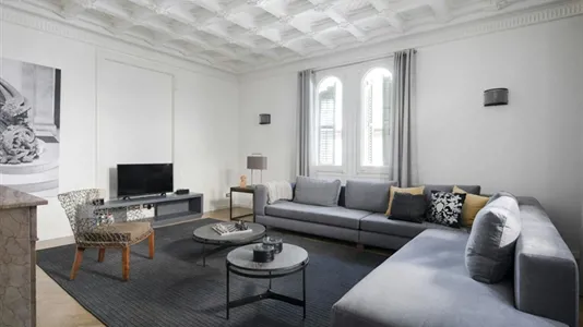 Apartments in Barcelona Eixample - photo 1