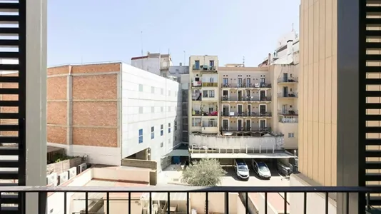 Rooms in Barcelona Ciutat Vella - photo 10