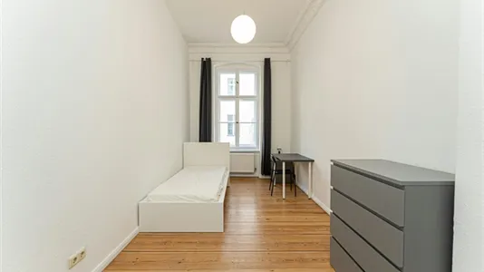 Rooms in Berlin Friedrichshain-Kreuzberg - photo 1