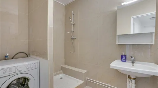 Apartments in Paris 18ème arrondissement - Montmartre - photo 10