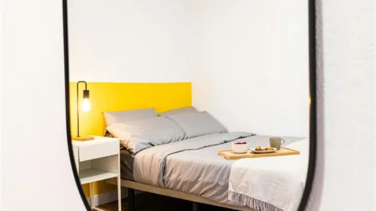 Rooms in Madrid Retiro - photo 2
