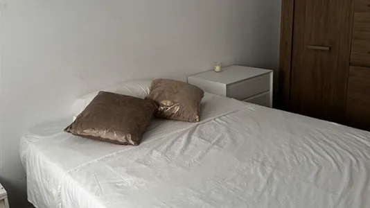 Rooms in Málaga - photo 6