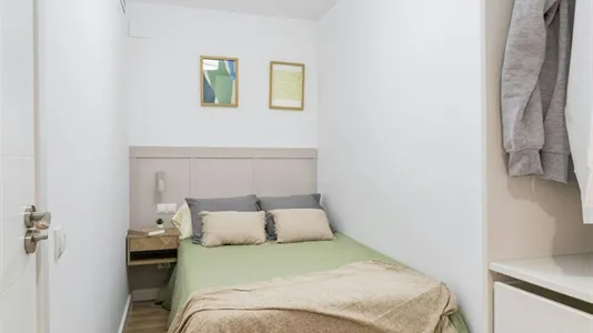 Rooms in Coslada - photo 1