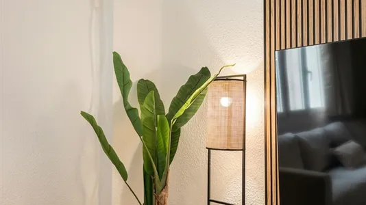 Rooms in Valencia Algirós - photo 7