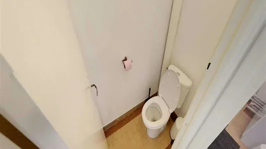 Rooms in Toulouse - photo 9