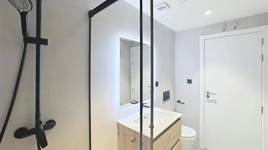 Rooms in Madrid Fuencarral-El Pardo - photo 7