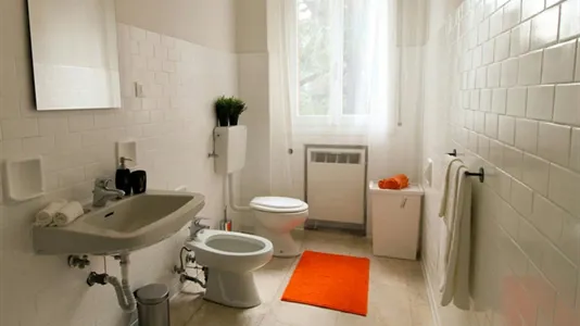 Rooms in Bologna - photo 9