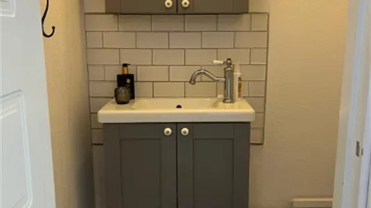 Houses in Västerås - photo 10