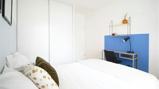 Rooms in Saint-Denis - photo 4