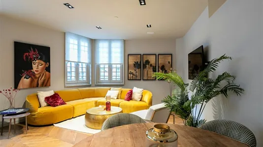 Apartments in Barcelona Ciutat Vella - photo 3