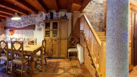 Houses in Sorihuela - photo 5