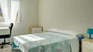 Room for rent, Zaragoza, Aragón, &lt;span class=&quot;blurred street&quot; onclick=&quot;ProcessAdRequest(8997709)&quot;&gt;&lt;span class=&quot;hint&quot;&gt;See streetname&lt;/span&gt;[xxxxxxxxxxxxx]&lt;/span&gt;