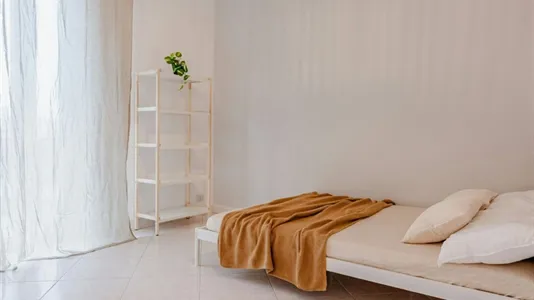 Rooms in Milano Zona 9 - Porta Garibaldi, Niguarda - photo 1