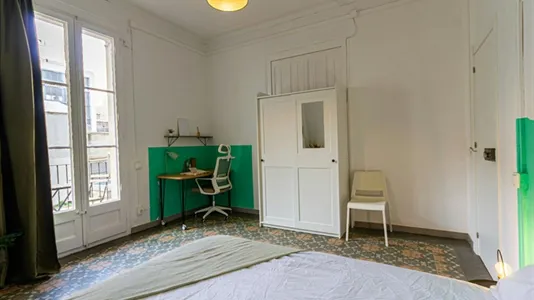 Rooms in Barcelona Eixample - photo 4