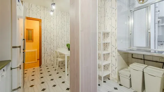 Rooms in Madrid Tetuán - photo 10