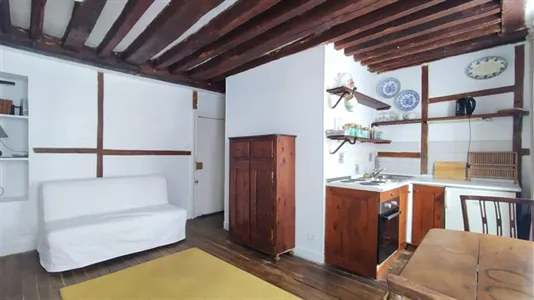 Apartments in Paris 2ème arrondissement - Bourse - photo 4