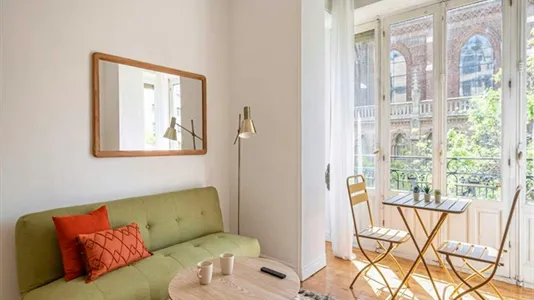 Rooms in Madrid Chamberí - photo 7