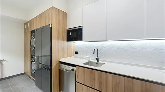 Rooms in Madrid Chamartín - photo 3