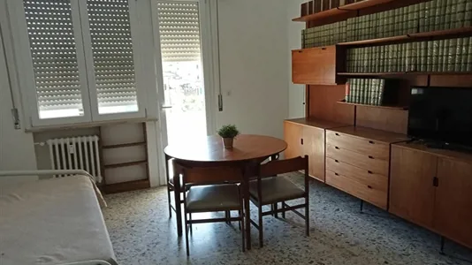 Rooms in Florence - photo 2