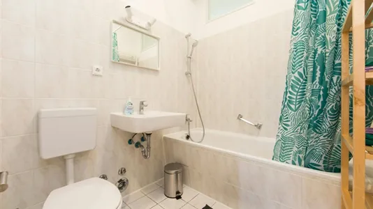 Rooms in Berlin Lichtenberg - photo 4